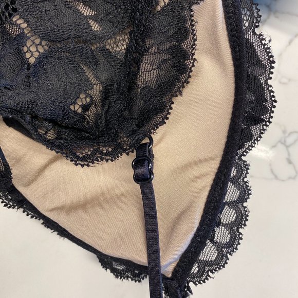 Two Piece Bra Set - Picture 4 of 5